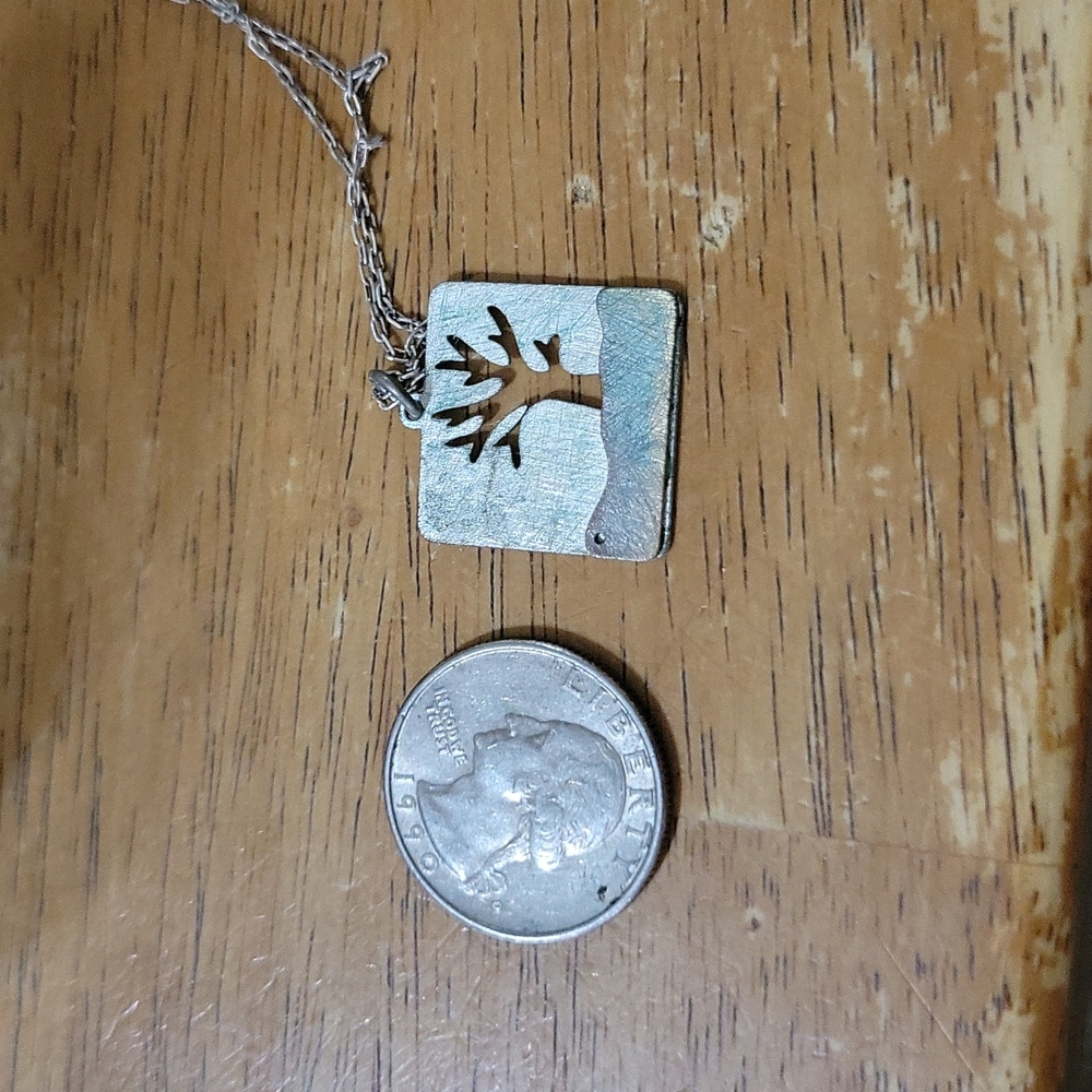 Tree necklace - Picture 3 of 4